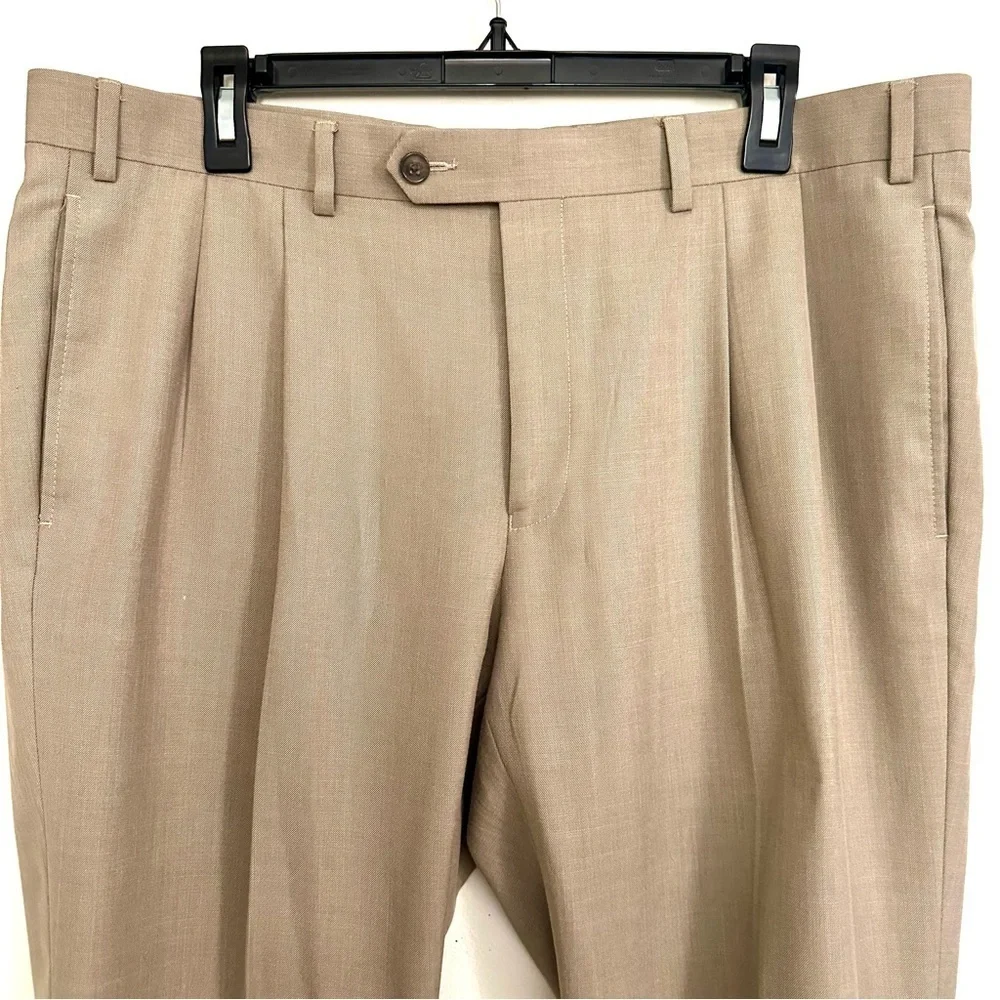 Lauren Ralph Lauren Men’s Khaki Dress Pants Size 36x30